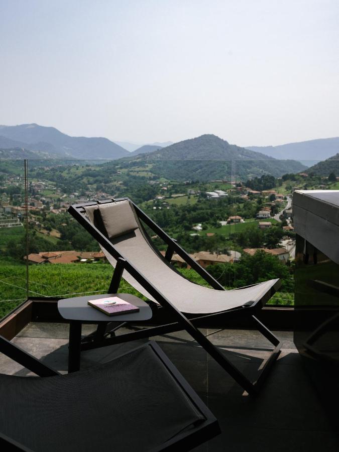 Foresto Sparso Agriturismo Podere Cavaga Lago D'Iseo Agribio Winery מראה חיצוני תמונה